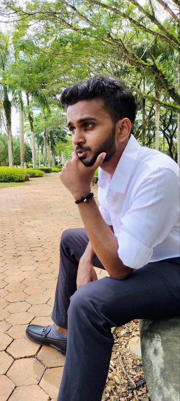Founder of Rakugent